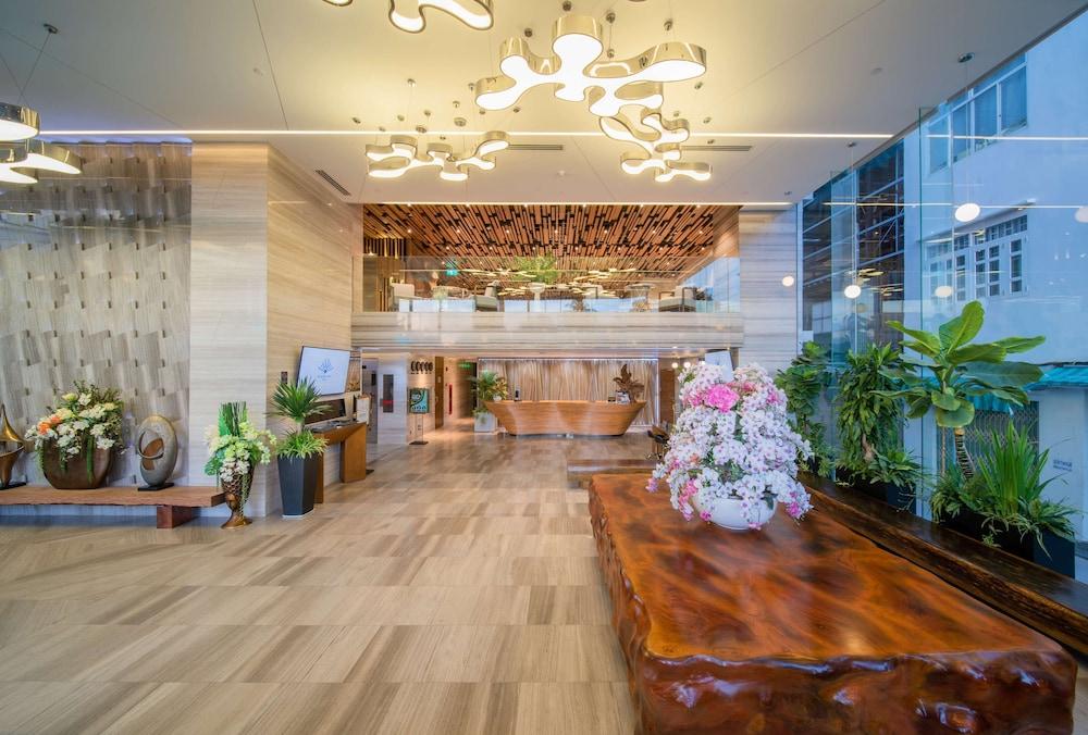 Queen Ann Nha Trang - Lobby Lounge
