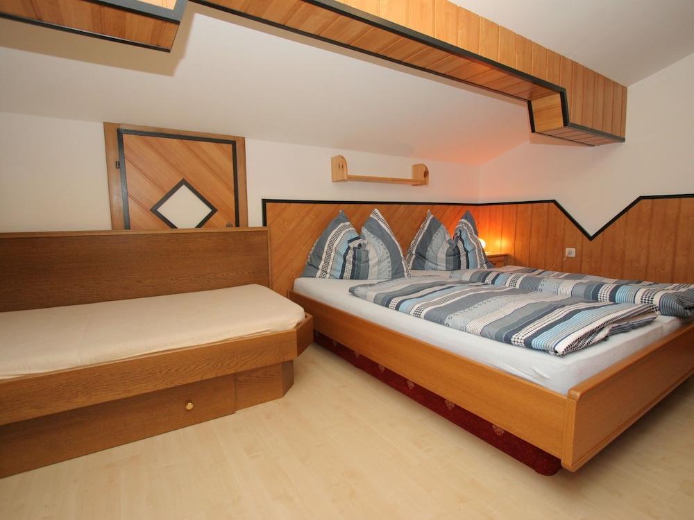 Cozy Apartment in Embach Austria near Ski Area - Room