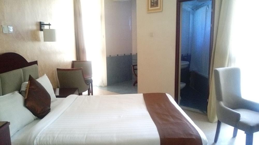 Manrashiwa Hotel - Room
