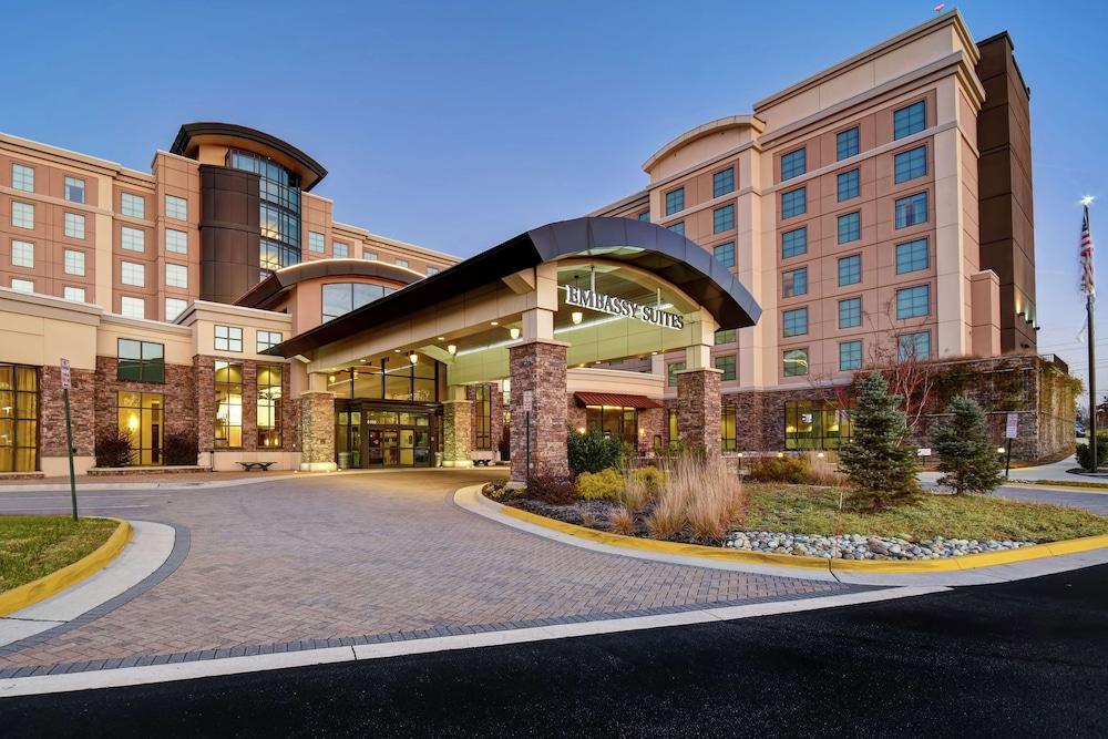 Embassy Suites Springfield - Featured Image