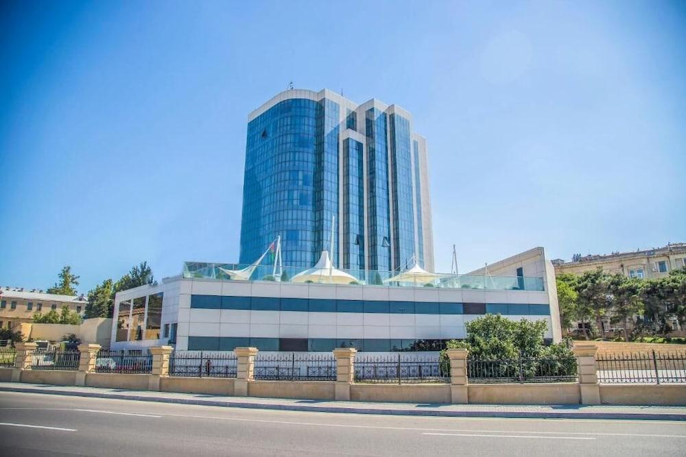 Golden Coast Hotel Baku - Exterior