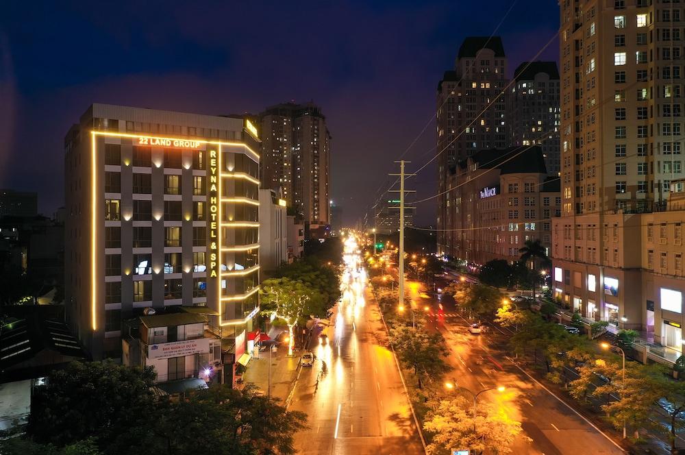 Reyna Hotel Hanoi - Featured Image