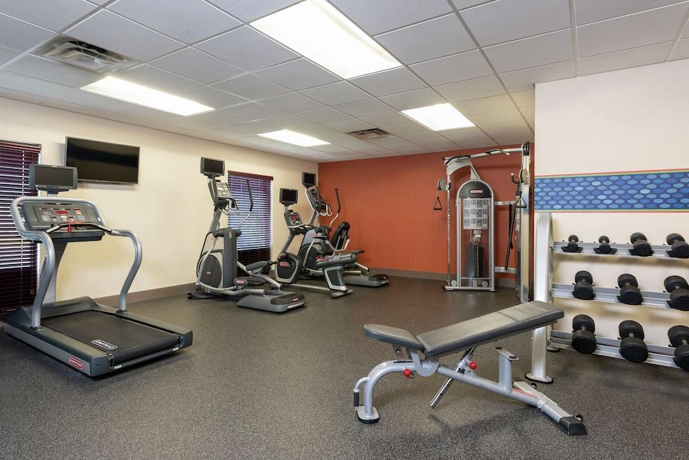 Hampton Inn Akron-South - Fitness Facility