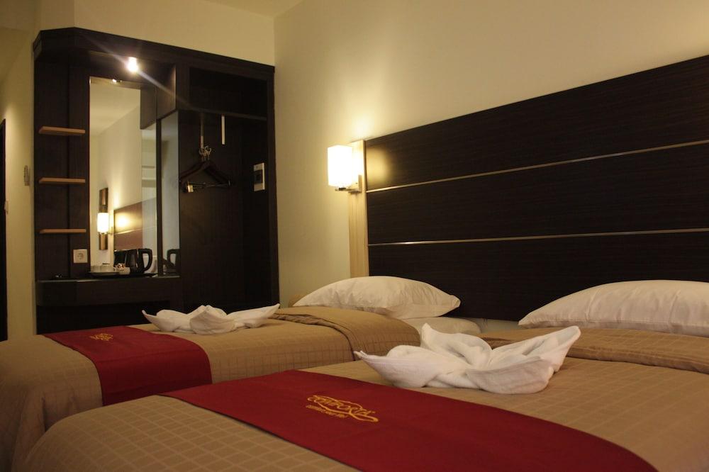 Travello Manado - Room