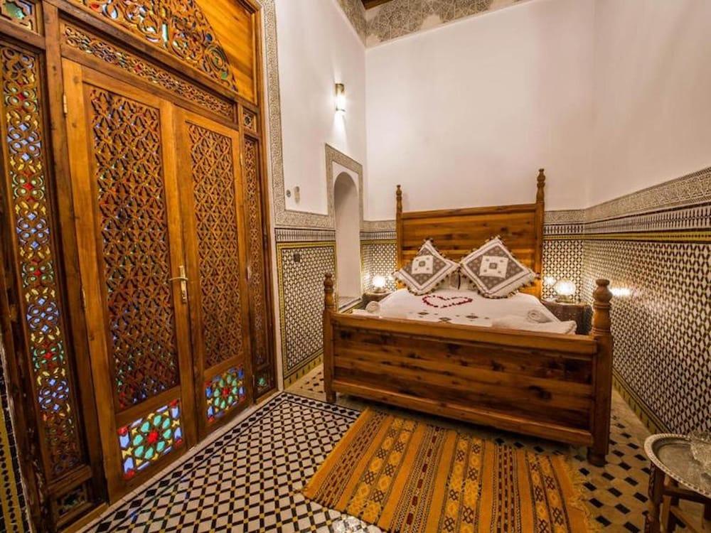 Room in Guest Room - Charming Riad Ouliya in Fès - Featured Image