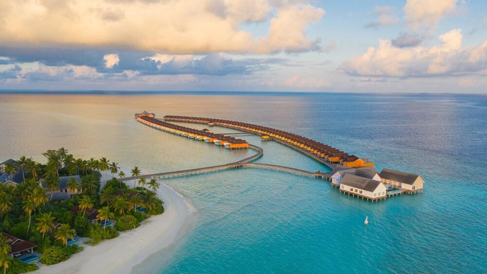 The Standard, Huruvalhi Maldives - Aerial View