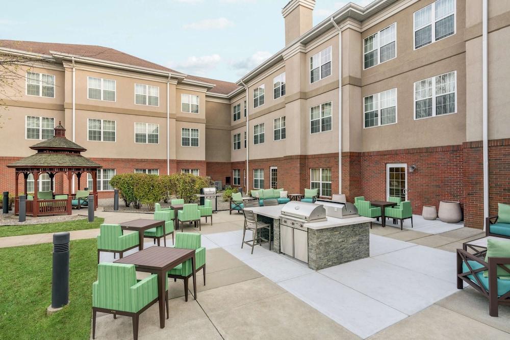 Homewood Suites by Hilton Providence/Warwick - Exterior
