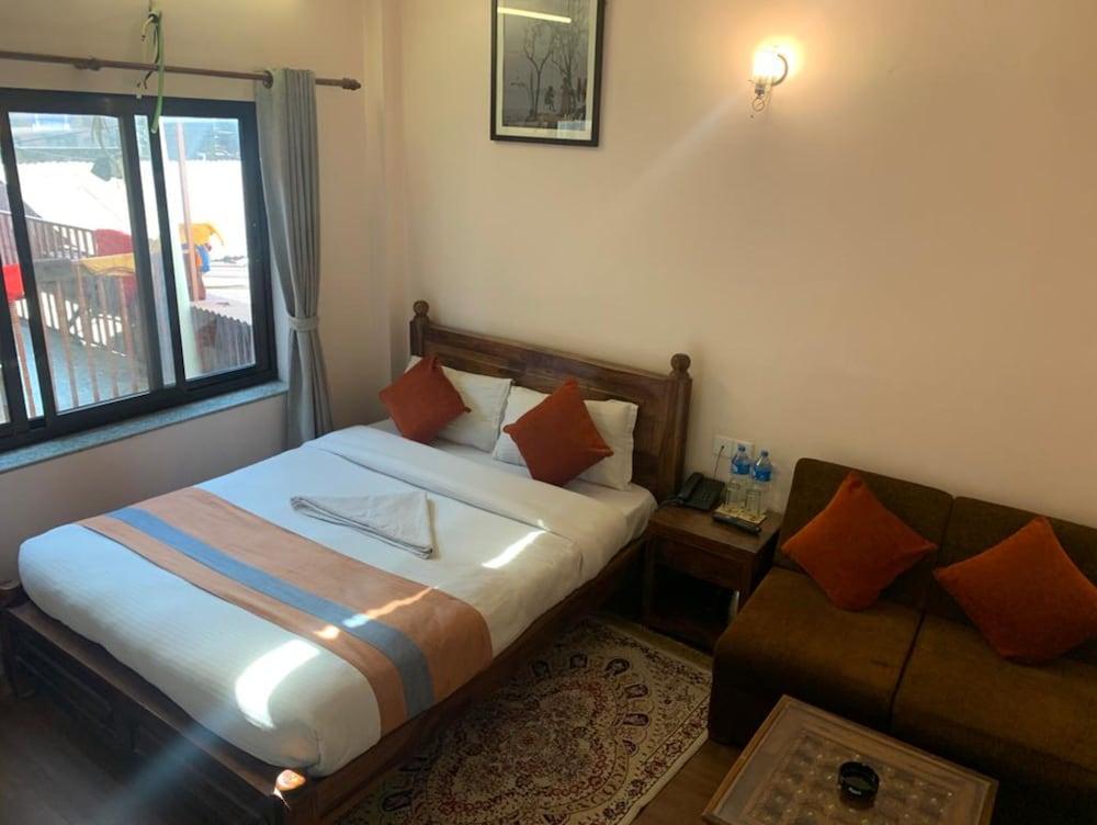 Hotel Ramanam - Room