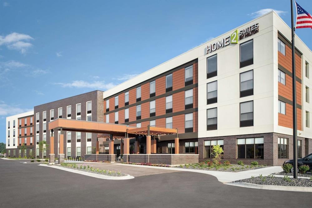 Home2 Suites by Hilton Madison Central Alliant Energy Center - Featured Image