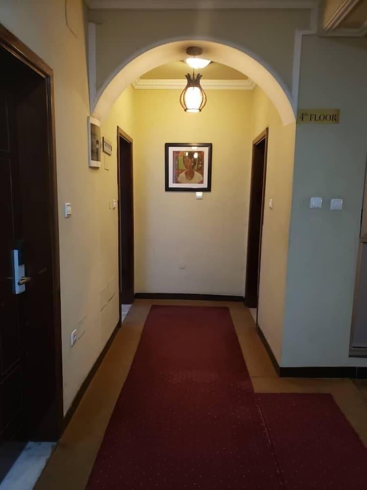 Grand Lagar Hotel - Hallway