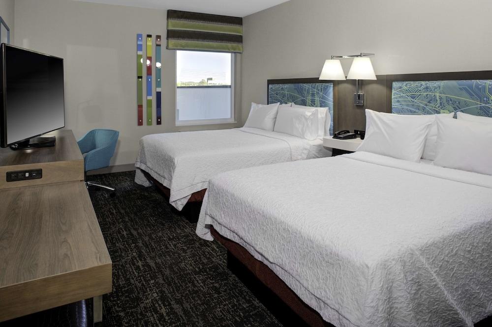Hampton Inn & Suites Flagstaff East - Room