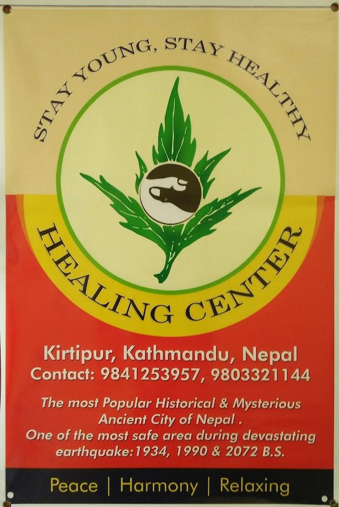Kirtipur Hillside Hotel and Resort - Massage