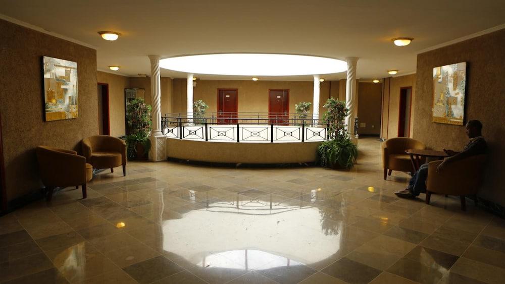 Wassamar Hotel - Lobby
