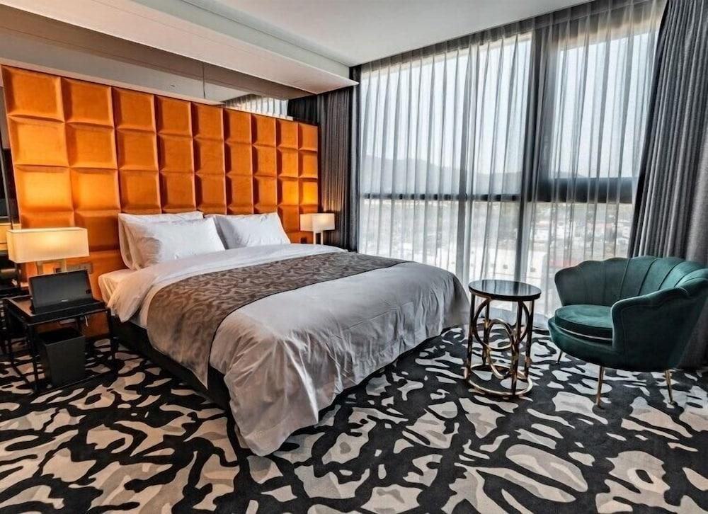 Best Louis Hamilton Hotel West Busan - Room