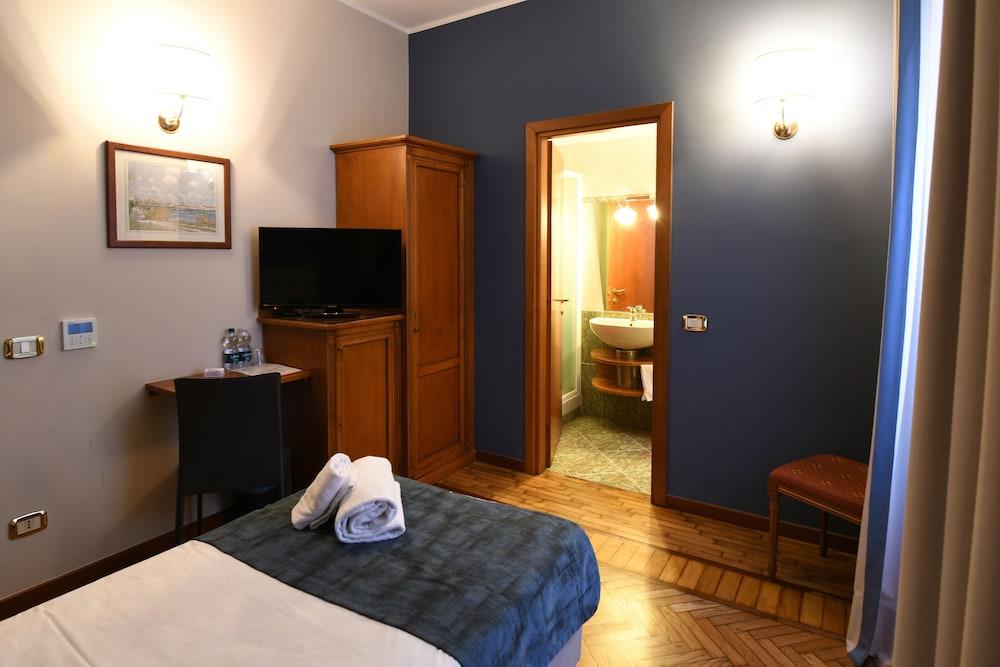 Hotel Cavour - Room