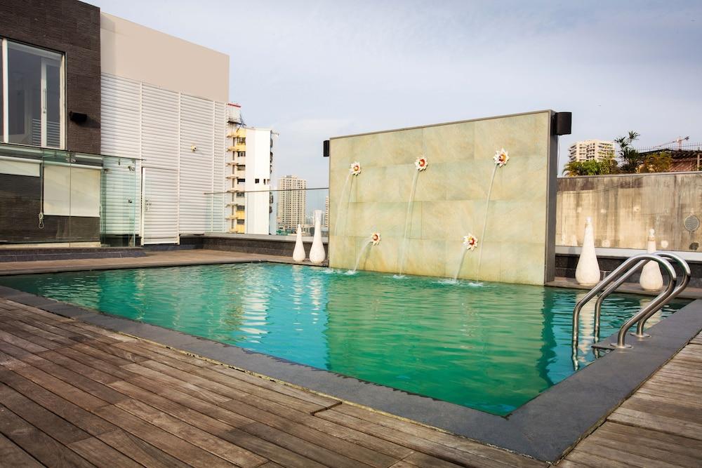 The Empresa Hotel - Rooftop Pool