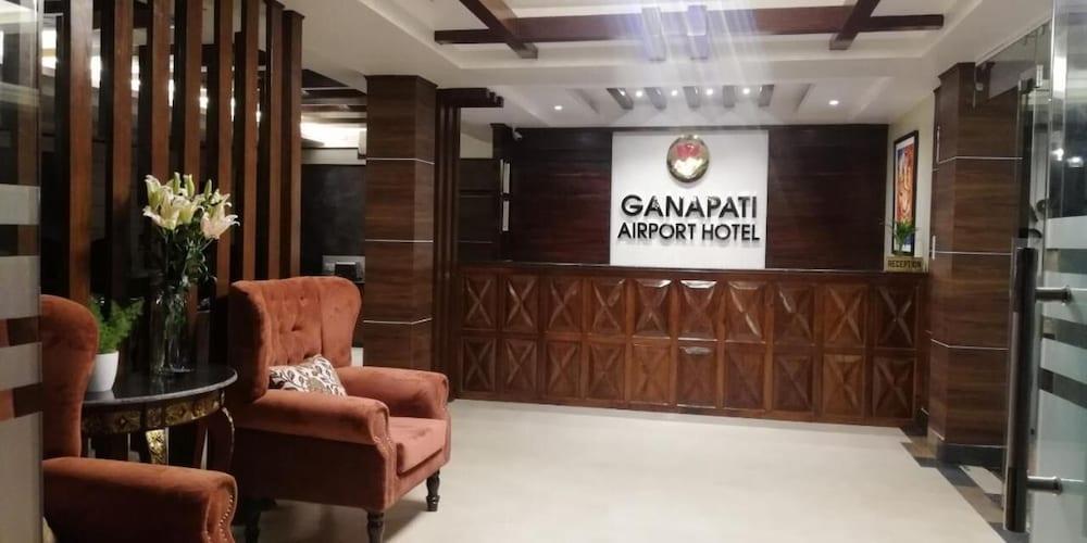 Ganapati Airport Hotel - Lobby