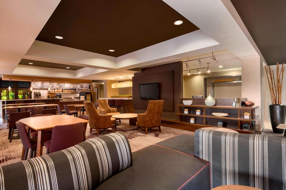 Courtyard by Marriott Akron Fairlawn - Featured Image