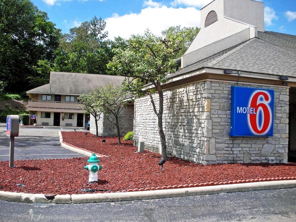 Motel 6 Dayton, OH - Englewood - Featured Image