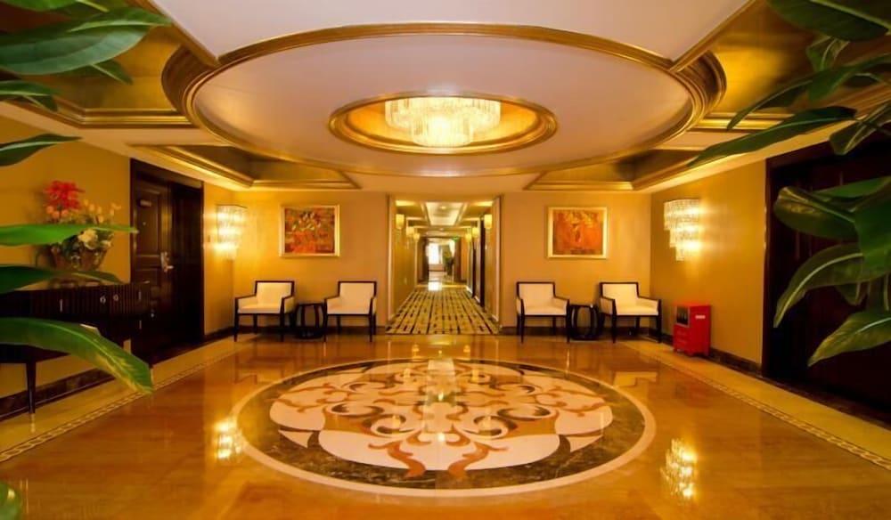 Yunhai Hotel - Interior