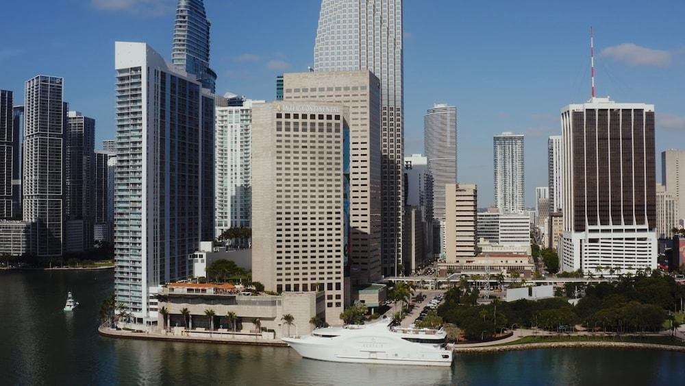 InterContinental Miami, an IHG Hotel - Featured Image