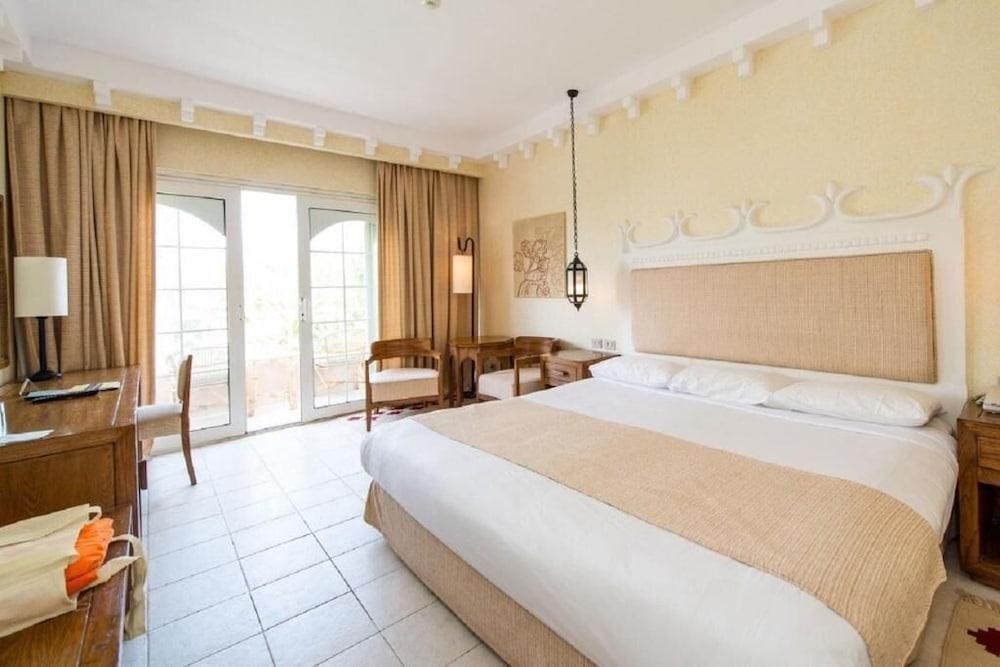The Grand Hotel Hurghada - Room