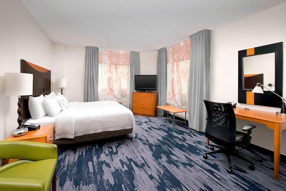 Fairfield Inn & Suites by Marriott Miami Airport South - Featured Image