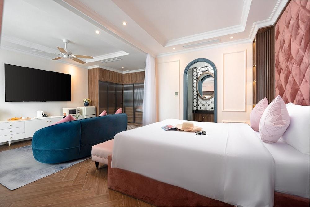 Pavillon Boutique Hotel & Apartment Nha Trang - Room