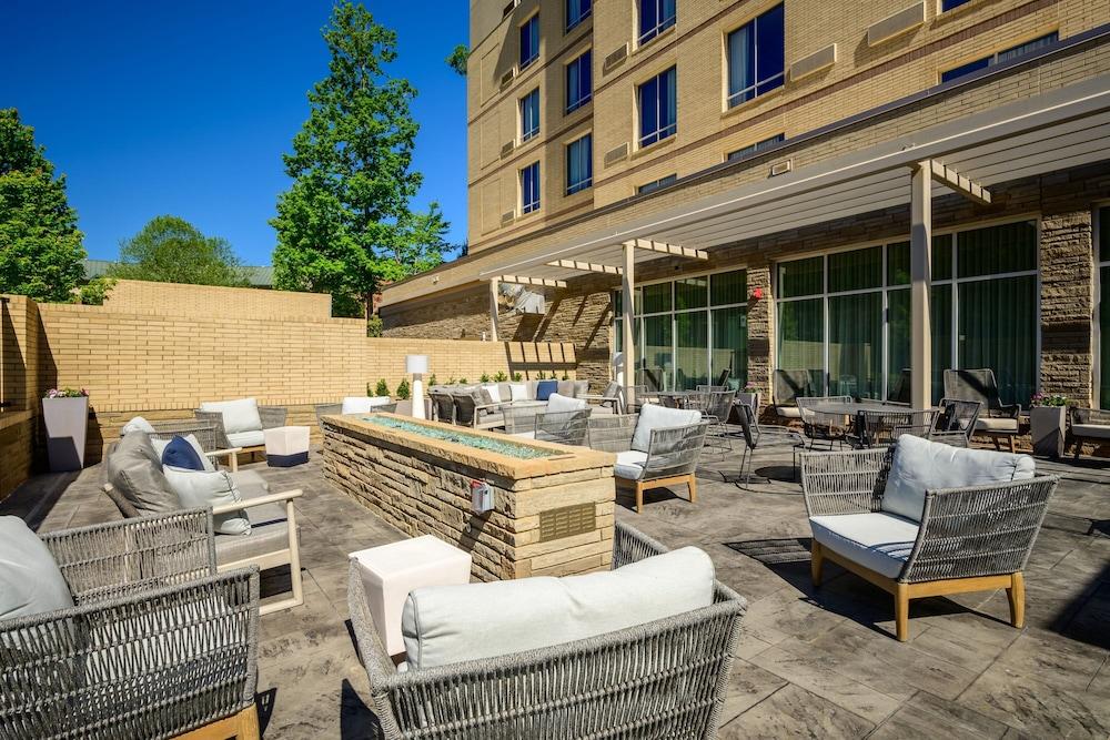 Courtyard by Marriott Raleigh Cary Crossroads - Featured Image