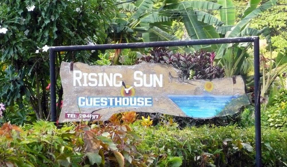 Rising Sun Guesthouse - Exterior