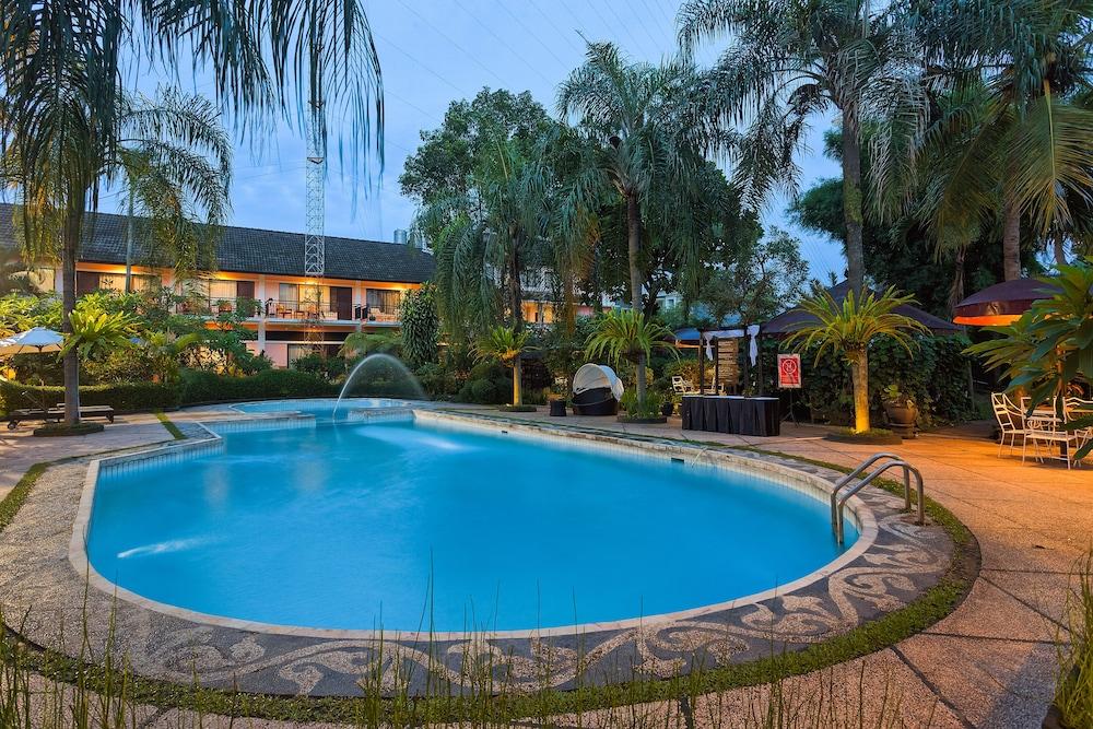 Hotel Montana Dua Malang - Outdoor Pool