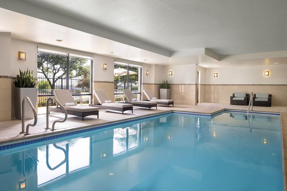 SpringHill Suites by Marriott Austin South - Pool