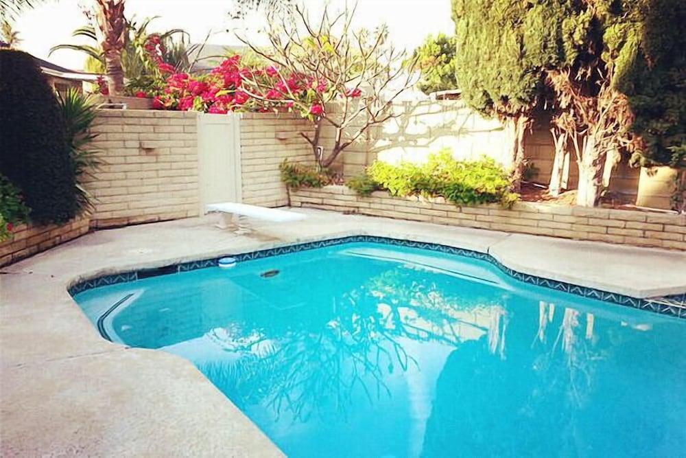 Romantic and Luxury Disney Villa - Outdoor Pool