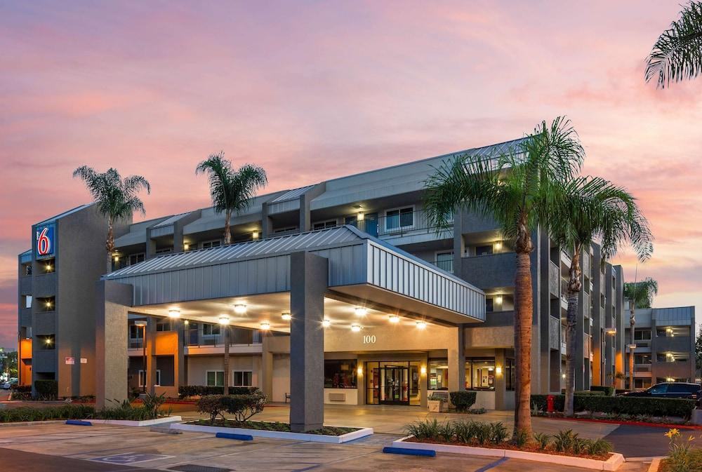 Motel 6 Anaheim Maingate - Featured Image