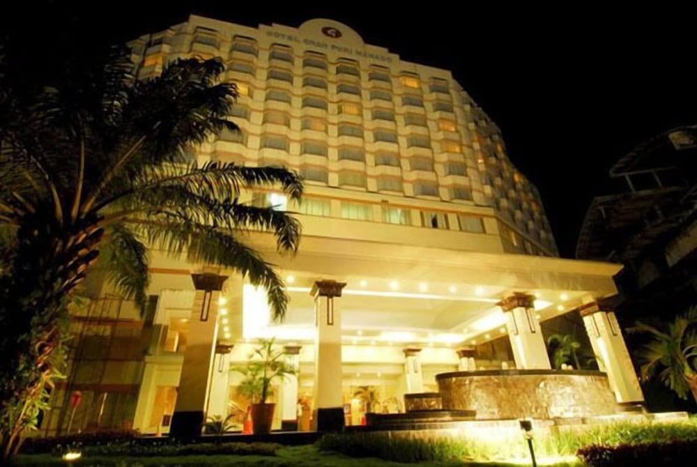 Hotel Gran Puri Manado - Featured Image