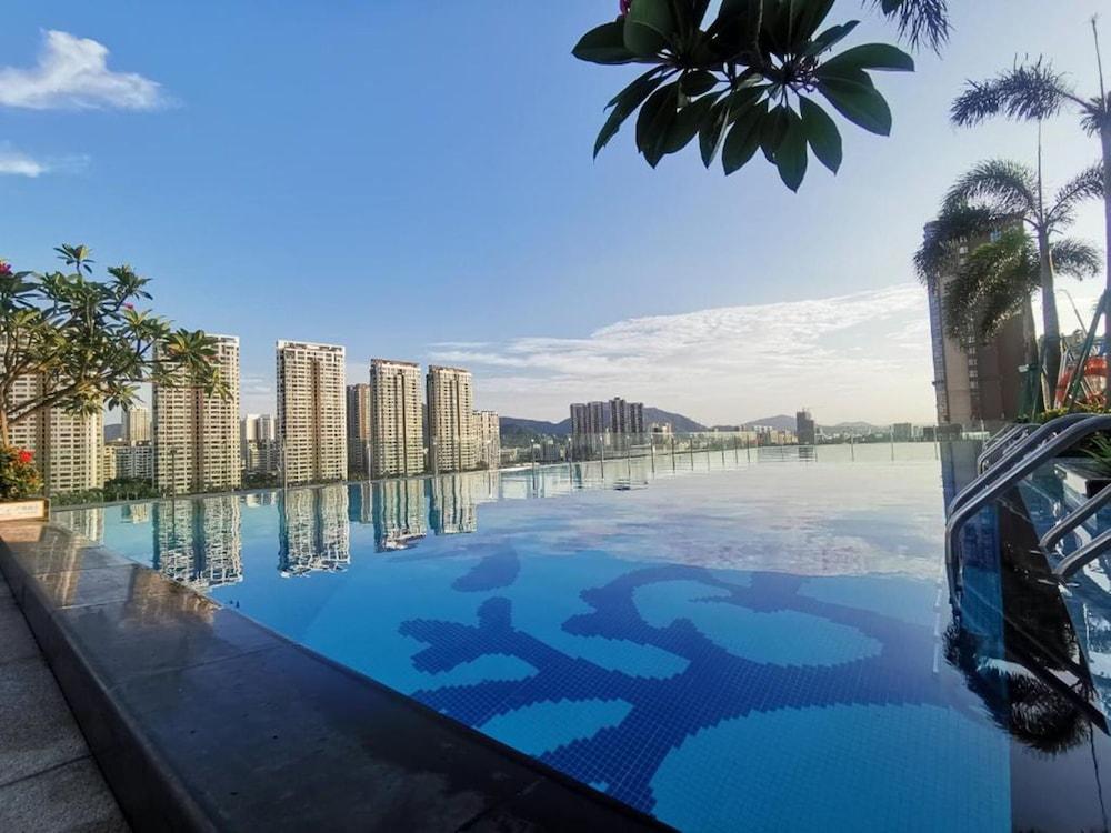 Hyatt Place Zhuhai Jinshi - Outdoor Pool
