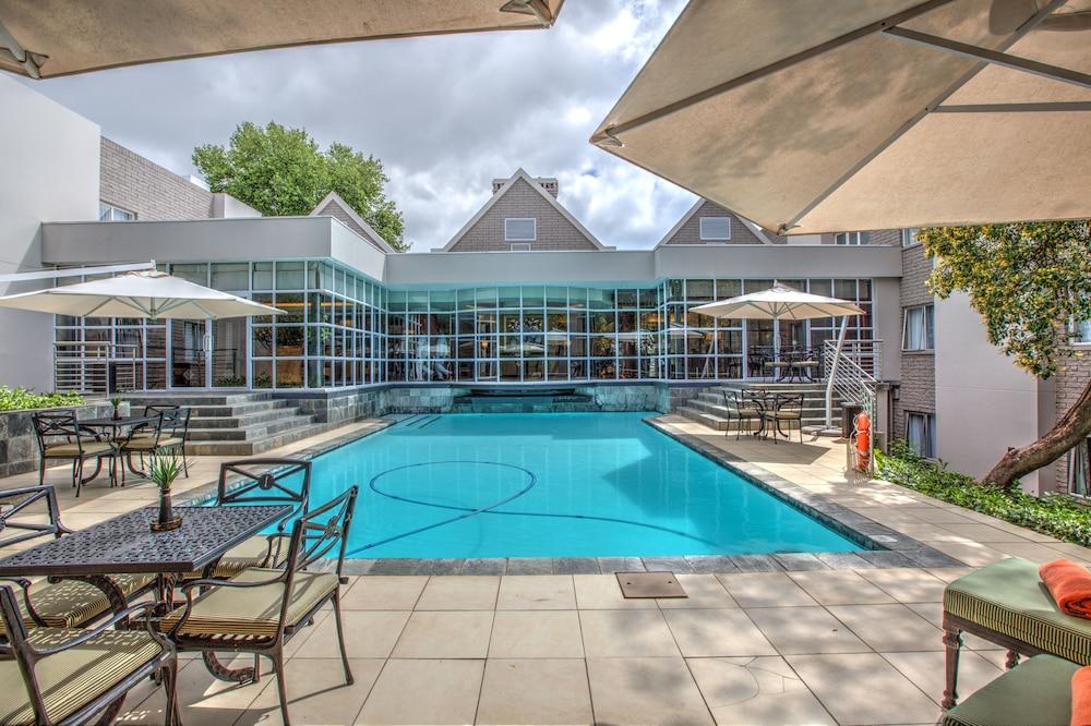 City Lodge Hotel Bryanston - Outdoor Pool