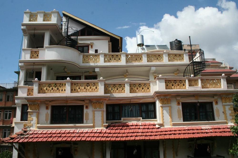 Kathmandu Bed & Breakfast Inn - Exterior