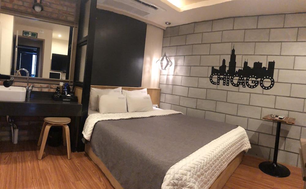 Seomyeon Chicago Hotel - Room