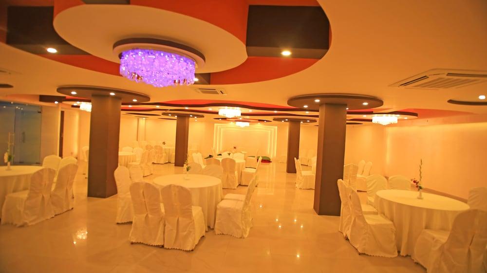 Mirage Lords Inn Kathmandu - Banquet Hall