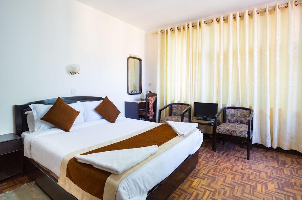 Kathmandu Nomad Hotel - Room