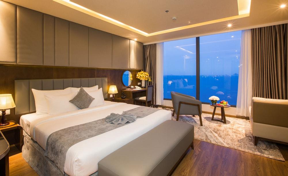DTX Hotel Nha Trang - Featured Image