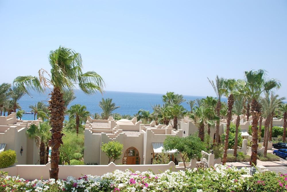 Privately owned Luxury Villa in Four Seasons Resort, Sharm El Sheikh - Featured Image