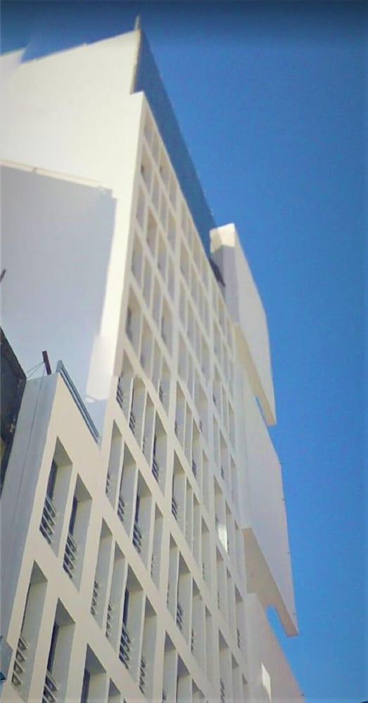 فندق جديد - حمام سباحة - ويلنس آند سبا - الدار البيضاء - Exterior