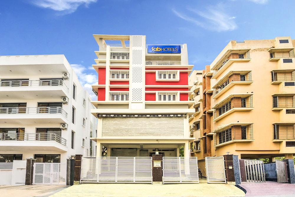 FabHotel Kolkata Residency - Featured Image