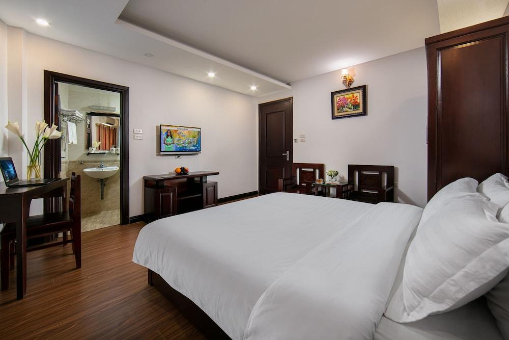 Duc Trong Hotel - Room