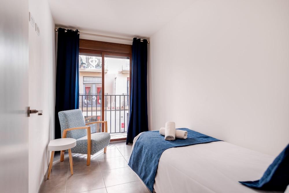 Apartamentos Quijano by Be Alicante - Room