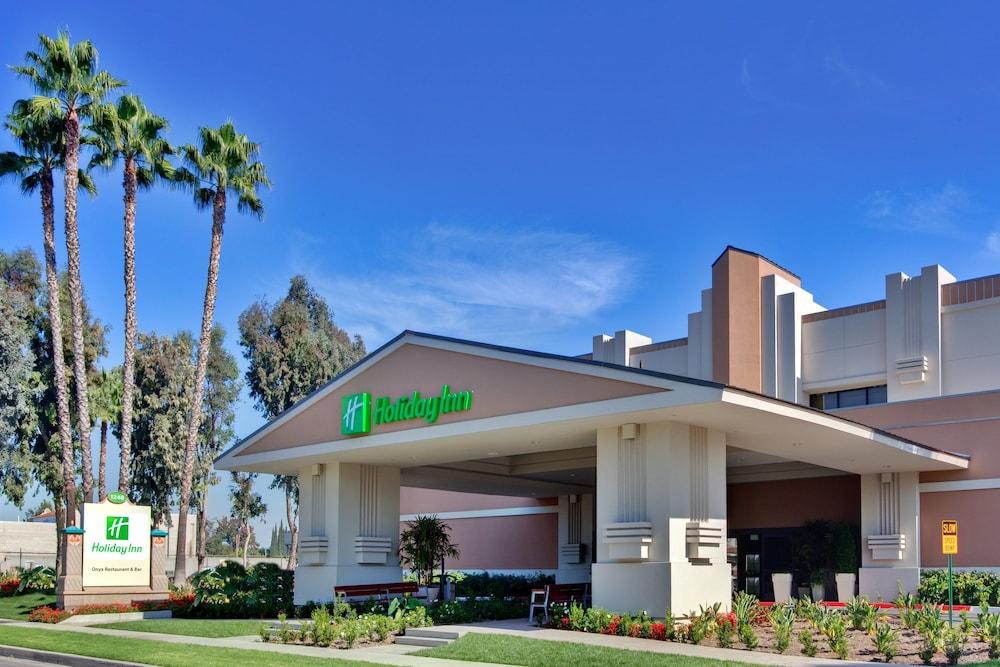 Holiday Inn Hotel & Suites Anaheim, an IHG Hotel - Featured Image