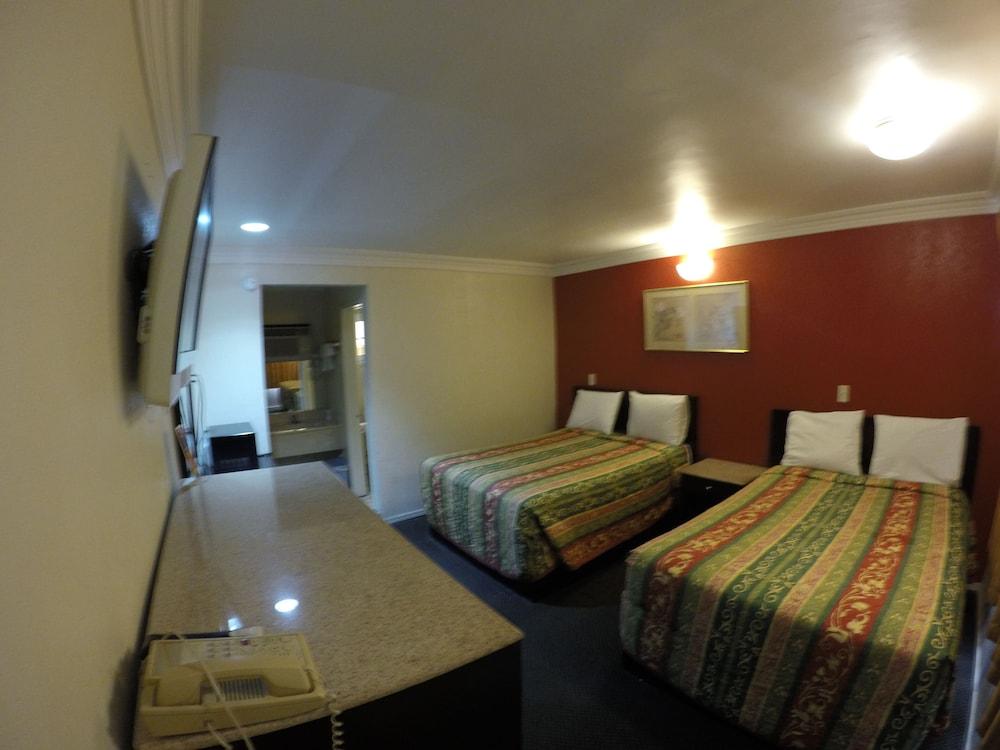 Calico Motel - Room