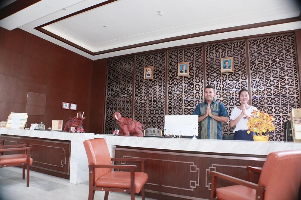 Sealong Bay ZhongQi Conifer Hotel - Reception